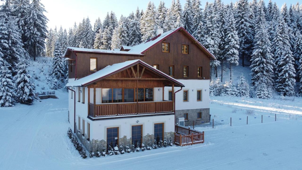 Apartment Hugo Blatna Horni Blatna Luaran gambar