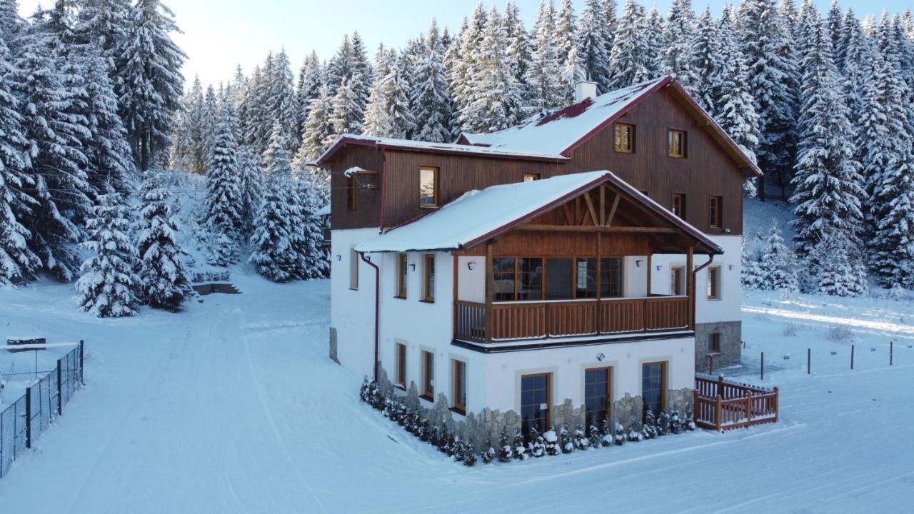 Apartment Hugo Blatna Horni Blatna Luaran gambar